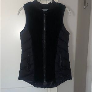 Athleta Black Puffer Vest